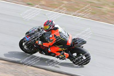 media/Mar-05-2023-TrackXperience (Sun) [[a95d40e56a]]/Group 2/session 2 turn 4/
